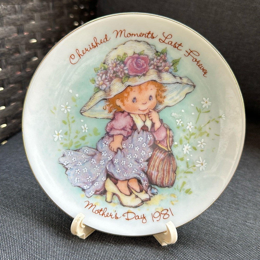 💗Vintage AVON 1981 Mother’s Day Plate Cherished Moments Exclusively From Japan